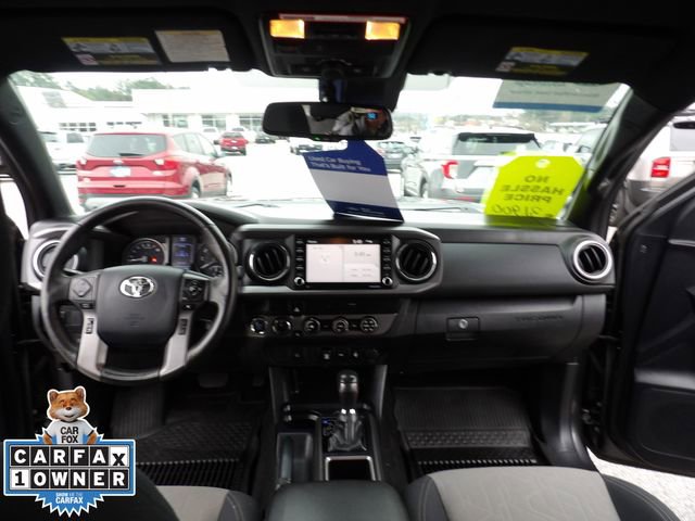 Used 2020 Toyota Tacoma TRD Off-Road image 19