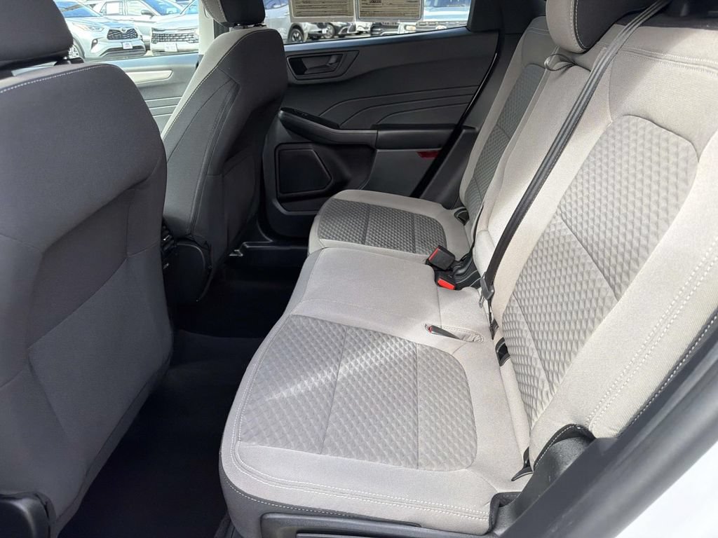 Certified 2022 Ford Escape SE w/ Convenience Package AWD/4WD image 32
