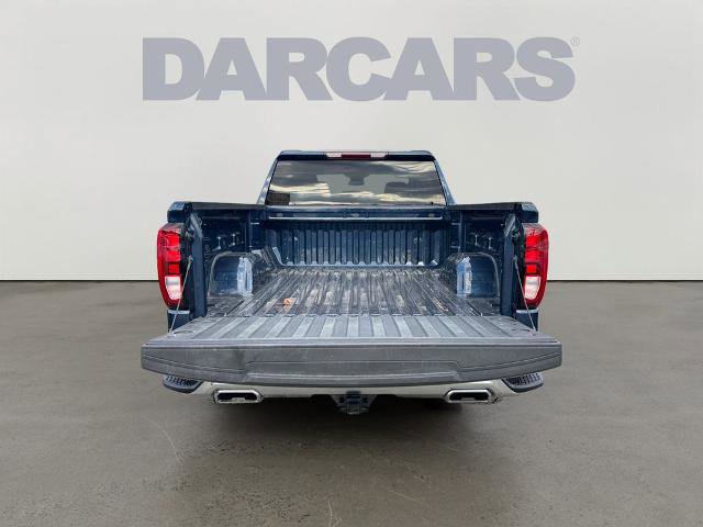Used 2023 GMC Sierra 1500 SLE w/ X31 Off-Road Package image 10