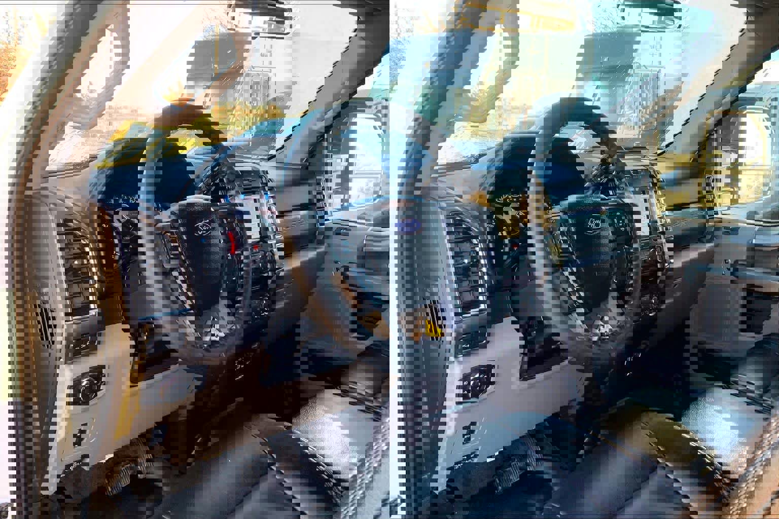 Certified 2017 Ford F250 XLT w/ XLT Premium Package image 15