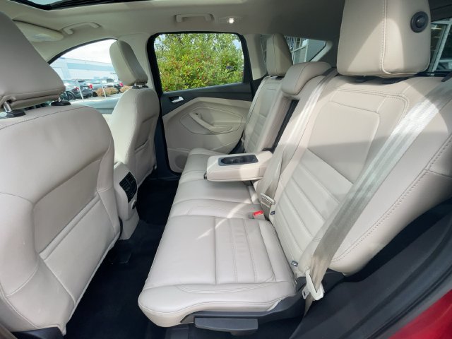 Certified 2018 Ford Escape SEL AWD/4WD image 35