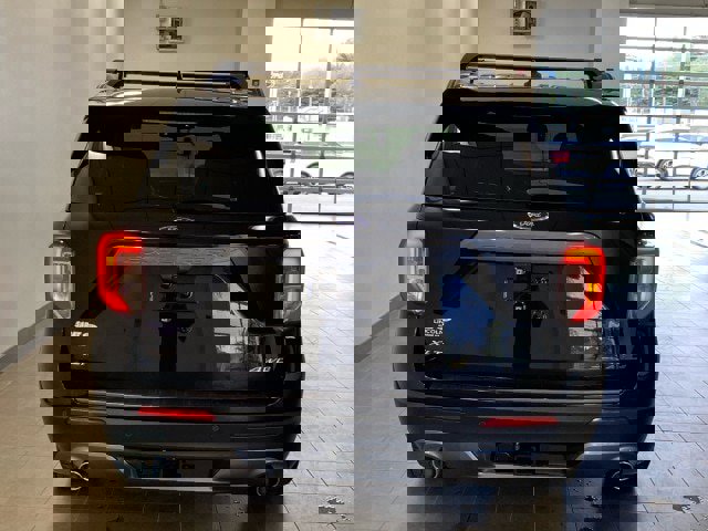 Certified 2022 Ford Explorer XLT w/ Equipment Group 202A image 6