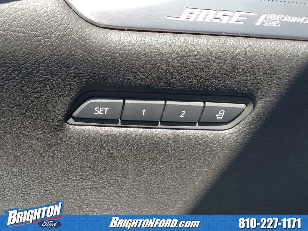 Used 2020 Cadillac XT5 Premium Luxury w/ LPO, Floor Liner Package AWD/4WD image 19