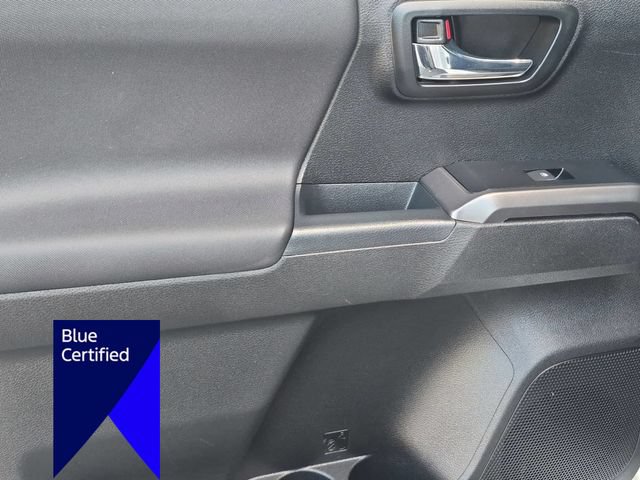 Used 2022 Toyota Tacoma TRD Off-Road AWD/4WD image 28