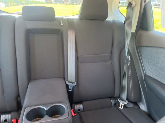 Used 2023 Nissan Rogue S AWD/4WD image 16