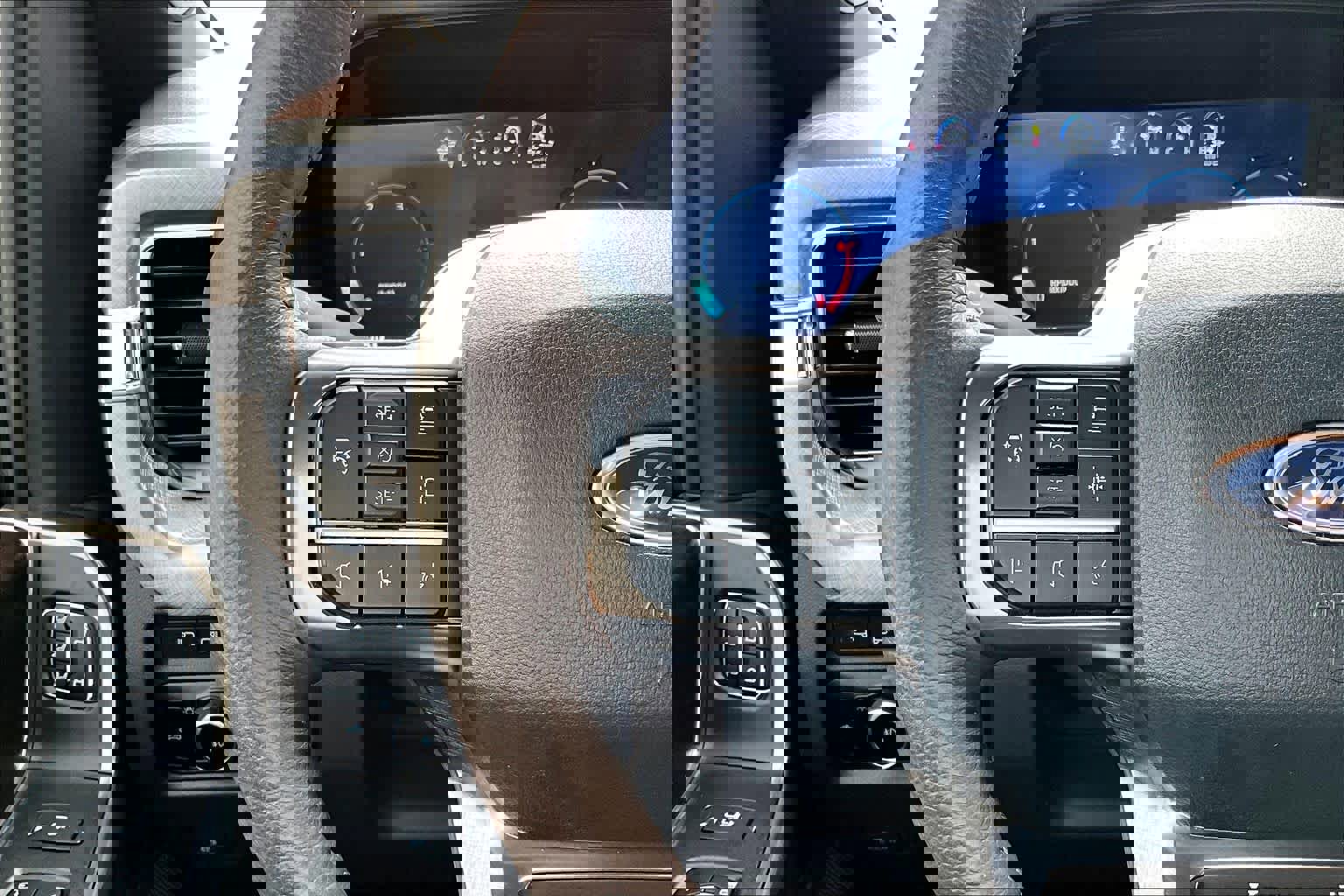 Certified 2024 Ford F350 King Ranch image 24