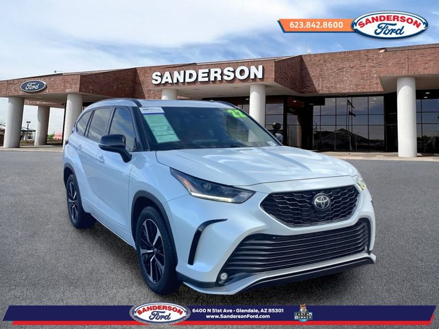 Used 2022 Toyota Highlander XSE AWD/4WD image 1