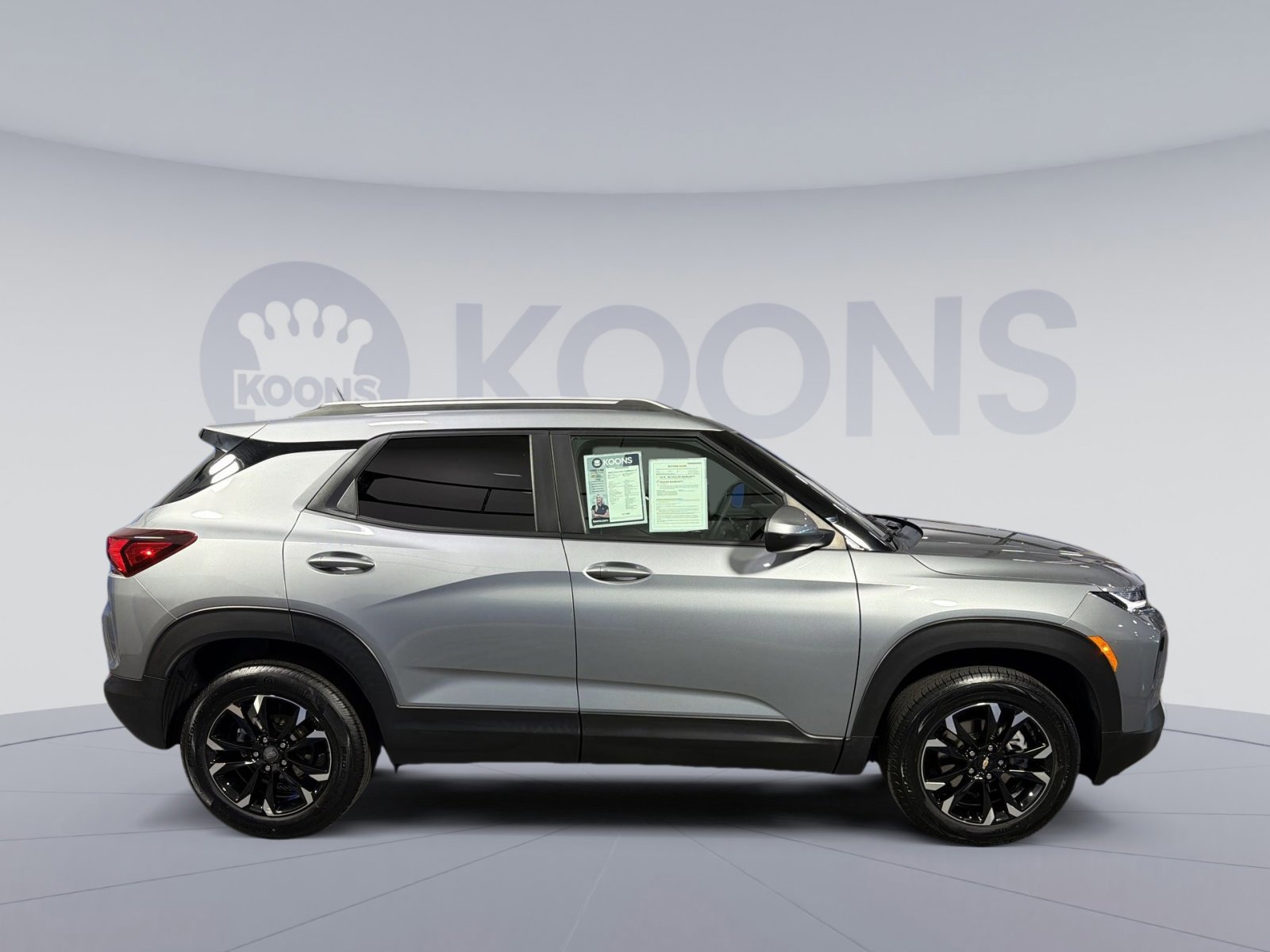 Used 2023 Chevrolet TrailBlazer LT w/ Convenience Package image 12