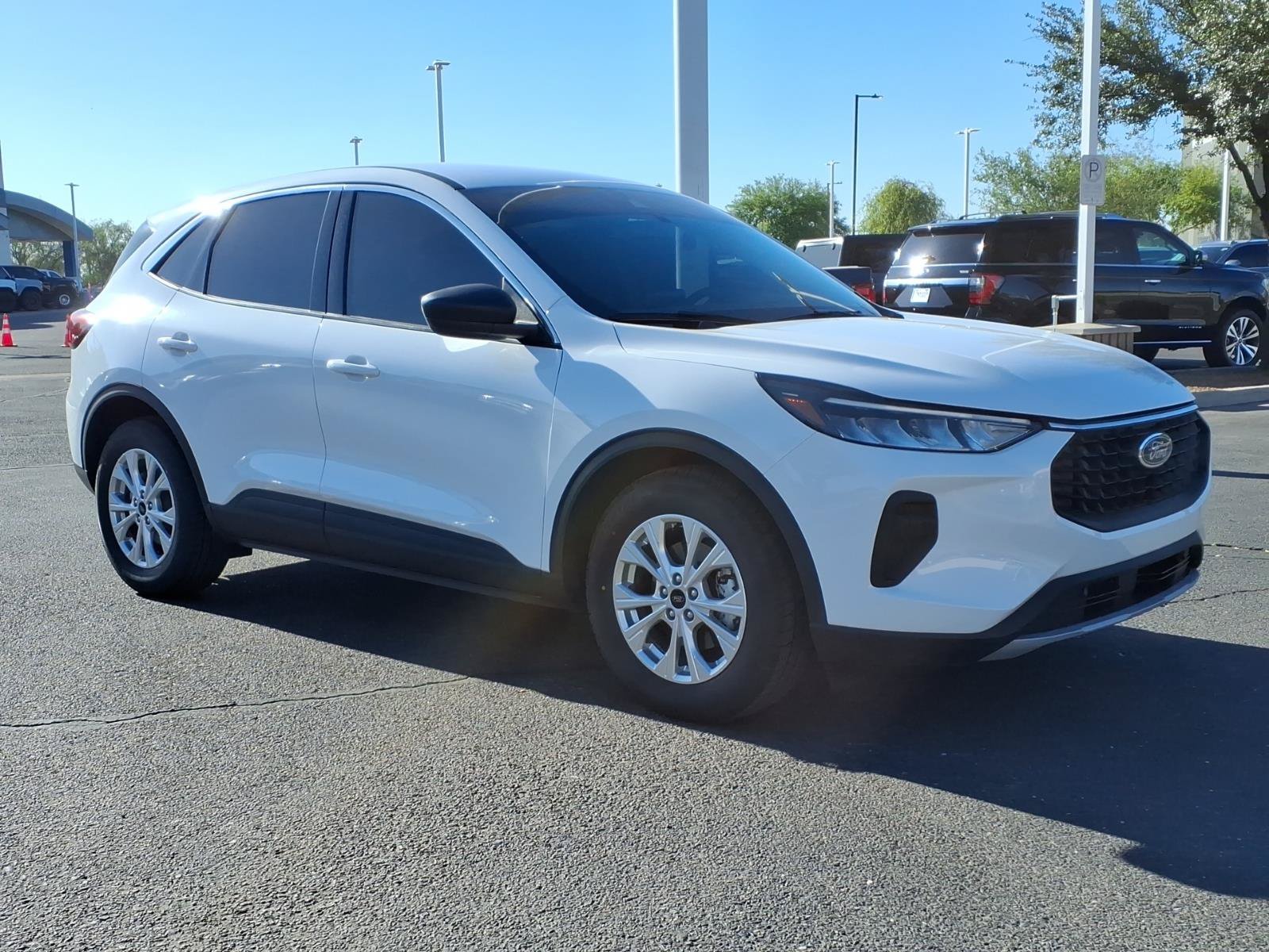 Certified 2023 Ford Escape Active FWD image 8