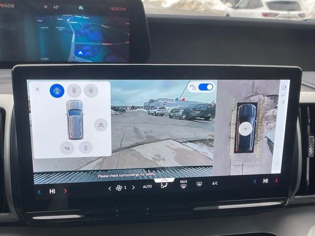 Certified 2025 Ford Expedition Active image 26