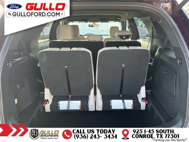 Certified 2018 Ford Explorer XLT w/ Equipment Group 201A FWD image 10