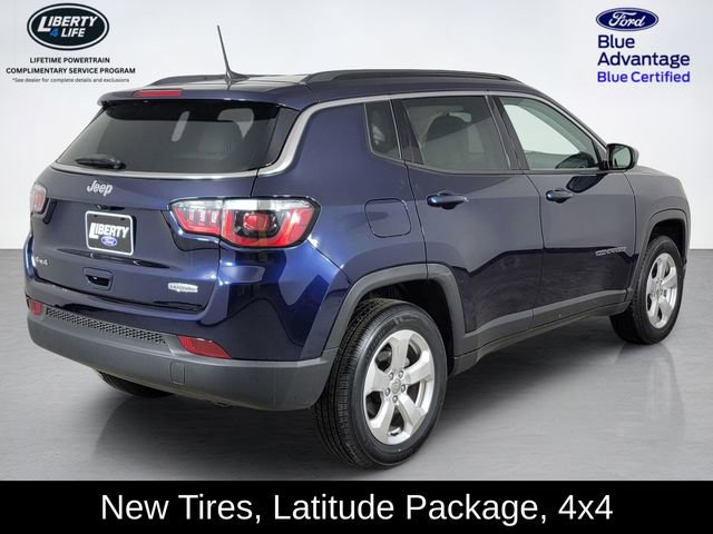 Used 2020 Jeep Compass Latitude w/ Cold Weather Group AWD/4WD image 3