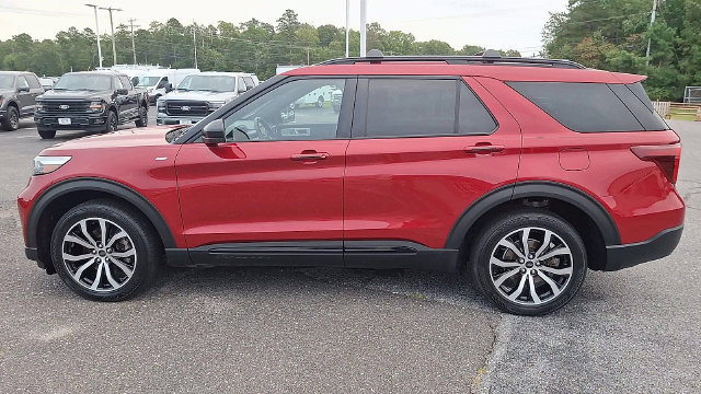 Certified 2022 Ford Explorer ST-Line w/ Class IV Trailer Tow Package AWD/4WD image 5