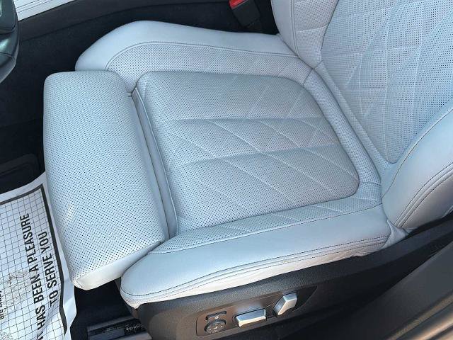 Used 2023 BMW X5 xDrive40i w/ Premium Package AWD/4WD image 21
