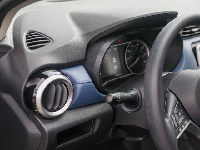 Used 2025 Nissan Versa SV w/ Trunk Package FWD image 22