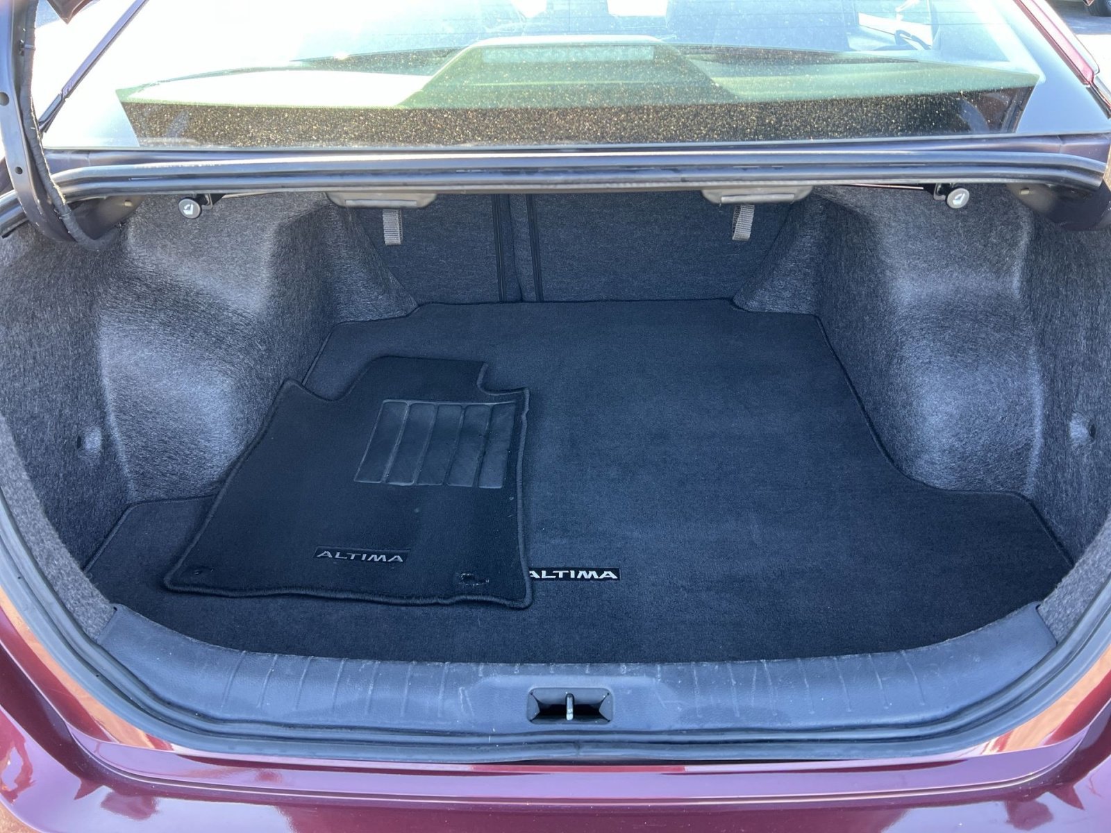 Used 2023 Nissan Altima 2.5 SV FWD image 24