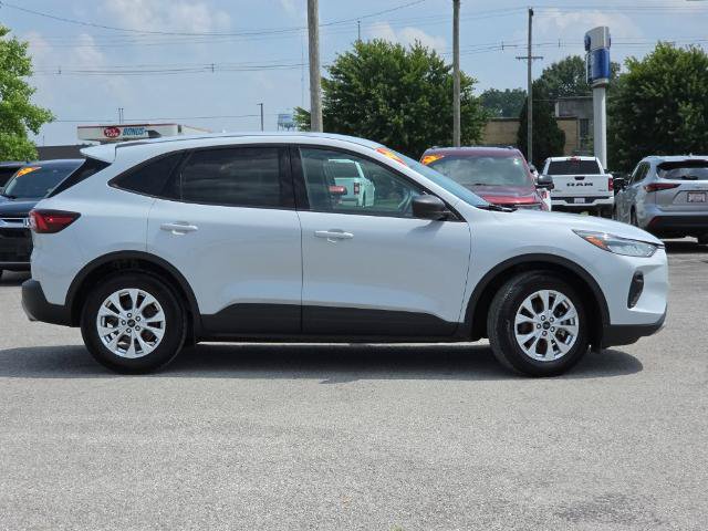 Certified 2025 Ford Escape Active w/ Tech Pack #1 FWD image 8