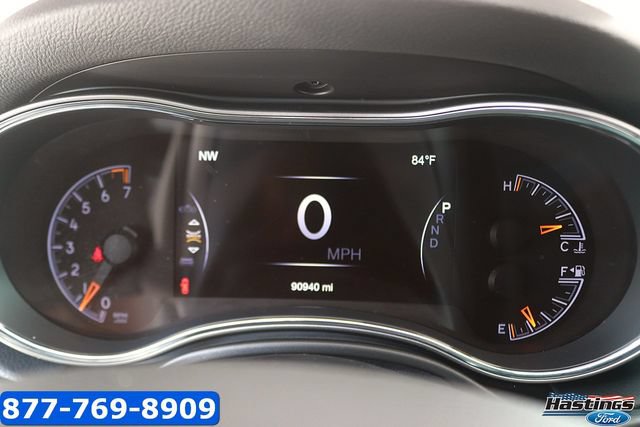 Used 2022 Jeep Grand Cherokee Laredo E w/ Security & Convenience Group AWD/4WD image 19