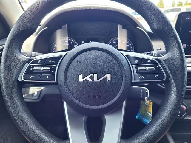 Used 2023 Kia Forte LXS FWD image 25