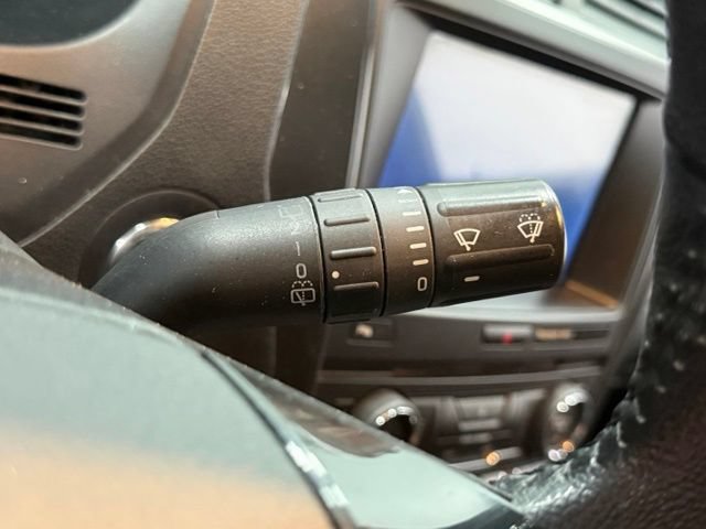 Certified 2018 Ford Explorer XLT w/ Equipment Group 202A FWD image 20
