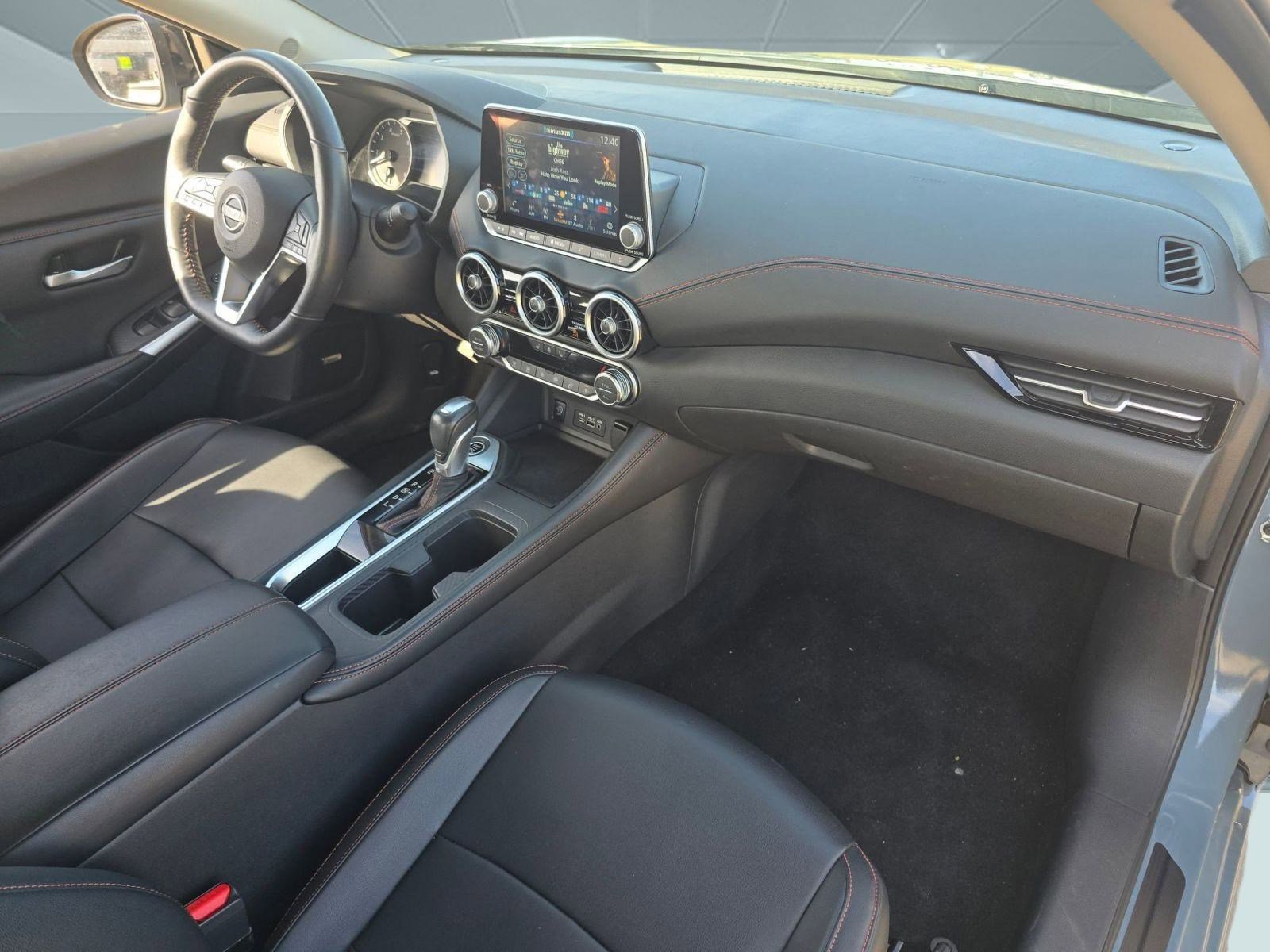 Used 2025 Nissan Sentra SR w/ SR Premium Package image 28