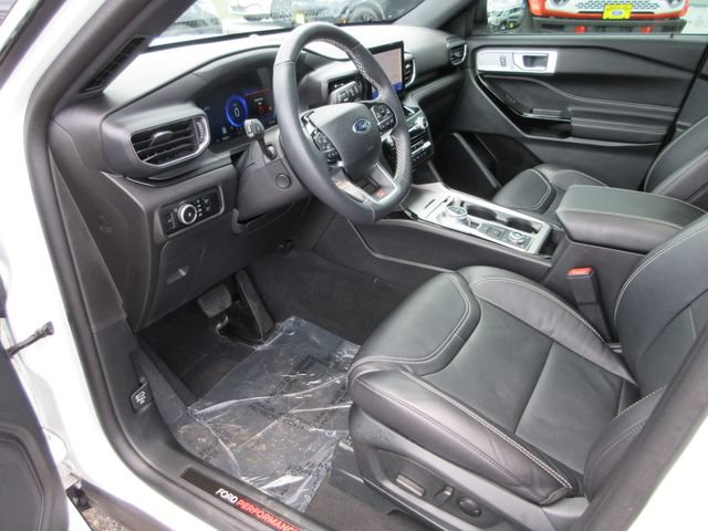Certified 2023 Ford Explorer ST w/ Equipment Group 401A AWD/4WD image 3