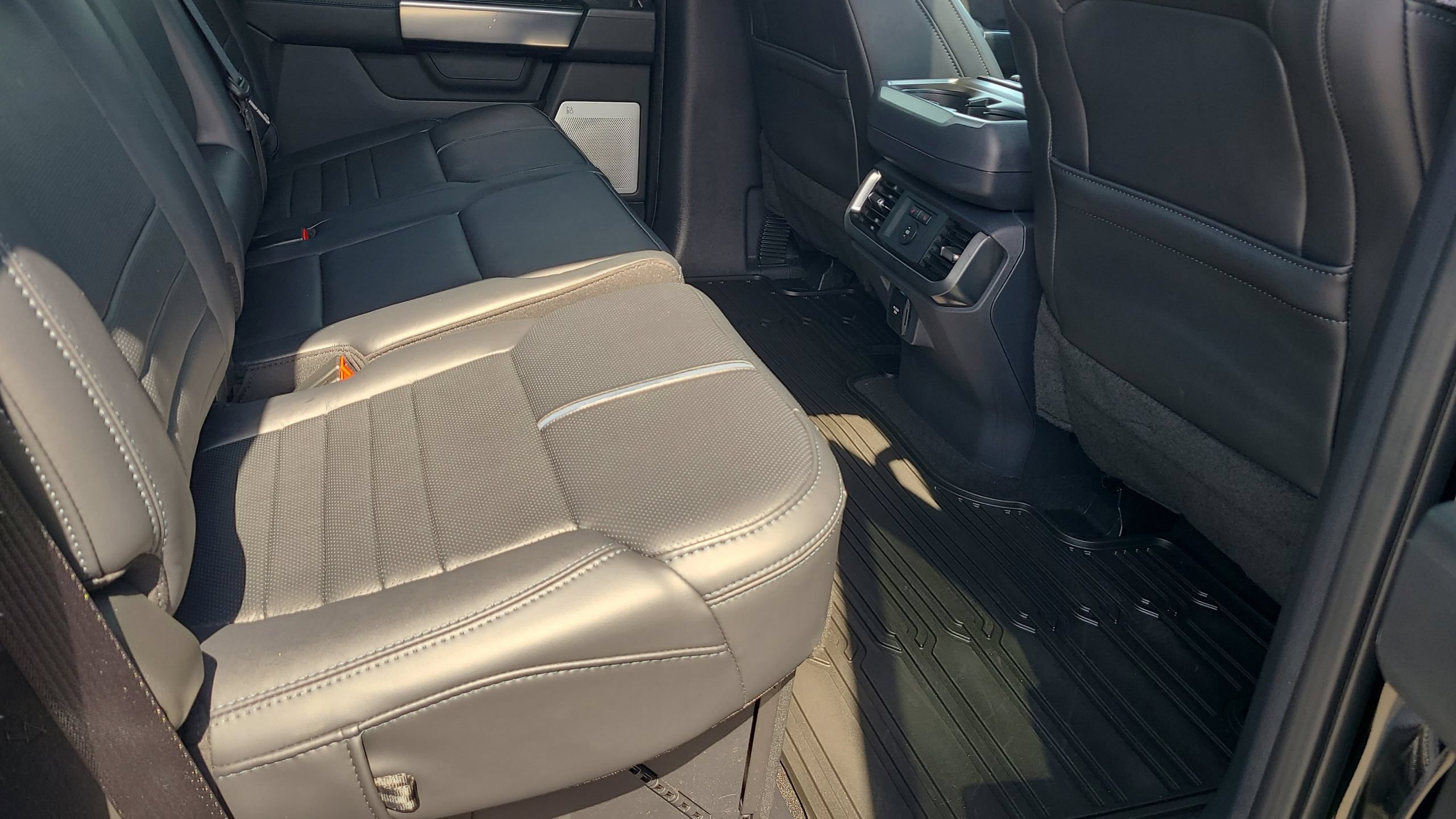 Certified 2025 Ford F150 Platinum AWD/4WD image 15