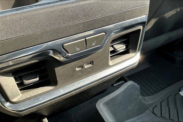 Used 2024 Chevrolet Silverado 2500 High Country w/ High Country Premium Package AWD/4WD image 11