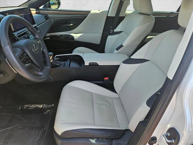 Used 2023 Lexus ES 300h w/ Premium Package FWD image 15