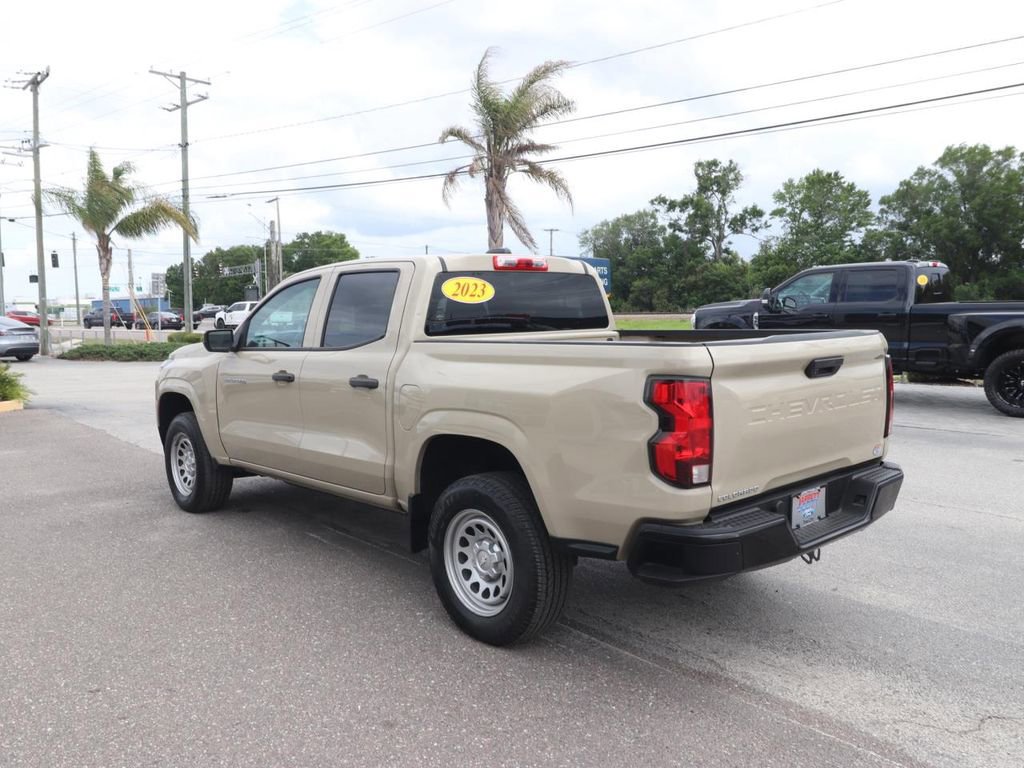 Used 2023 Chevrolet Colorado W/T image 3
