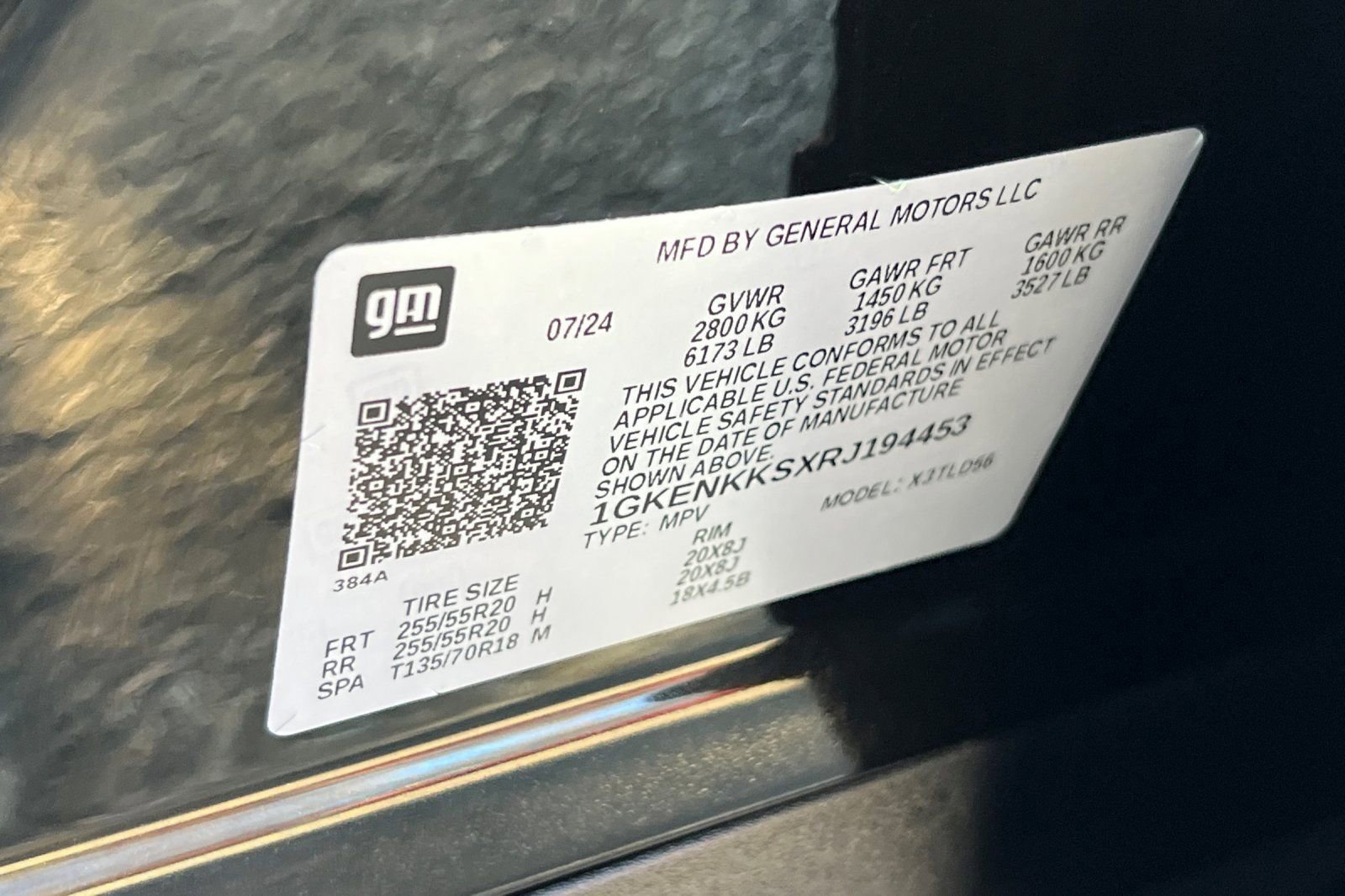 Used 2024 GMC Acadia Elevation image 29