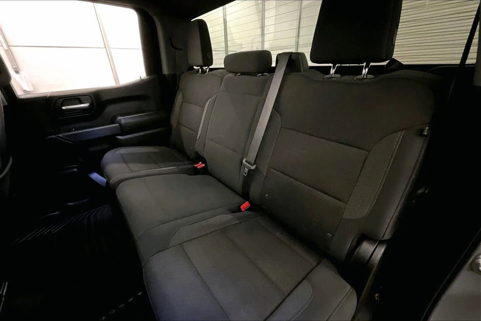 Used 2024 Chevrolet Silverado 1500 Custom image 25