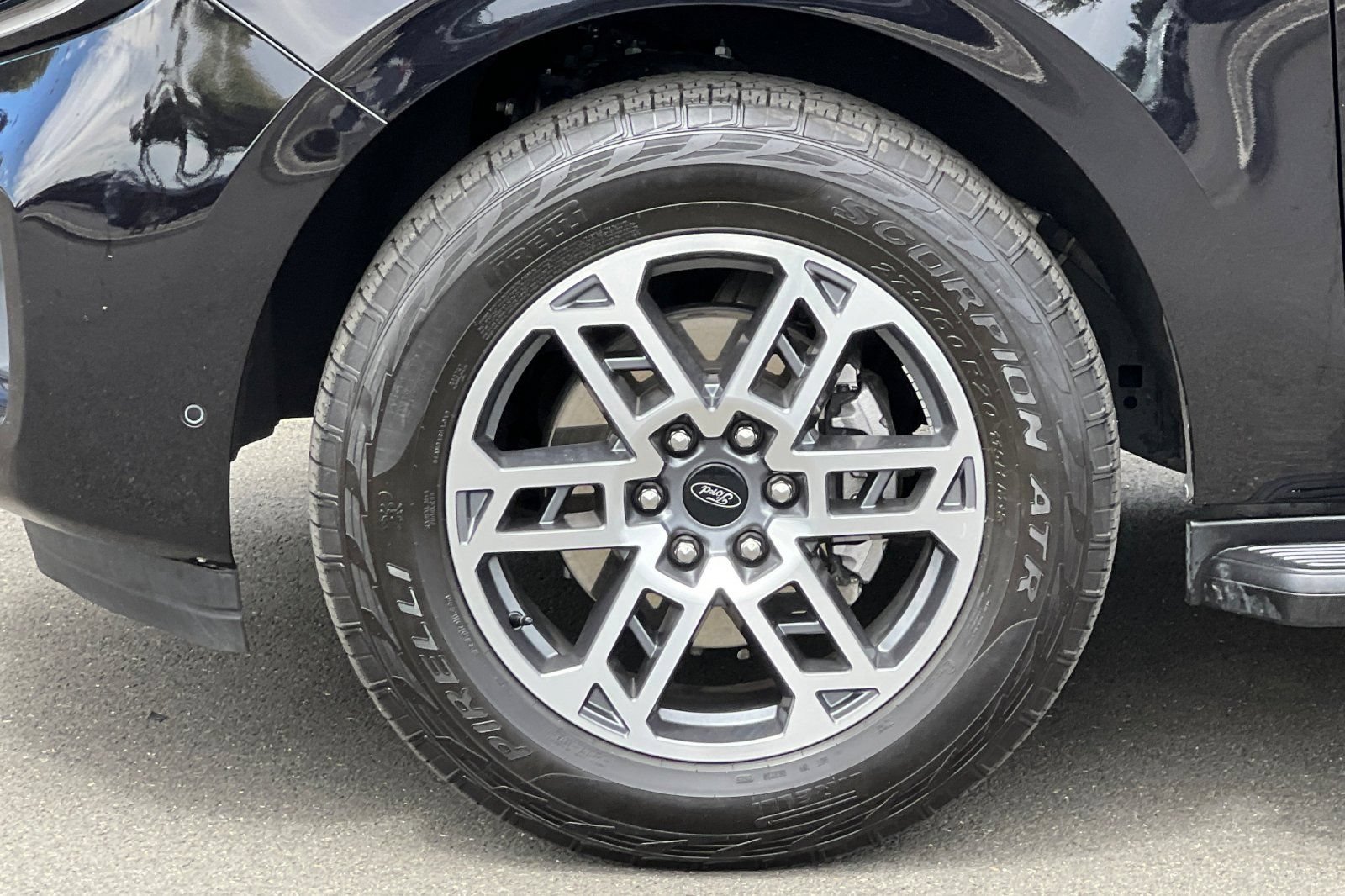 Certified 2025 Ford Expedition Active AWD/4WD image 27