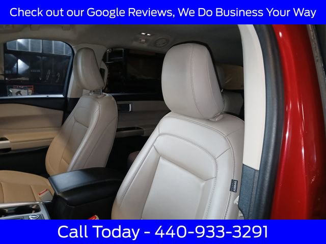 Certified 2022 Ford Explorer XLT w/ Equipment Group 202A AWD/4WD image 20