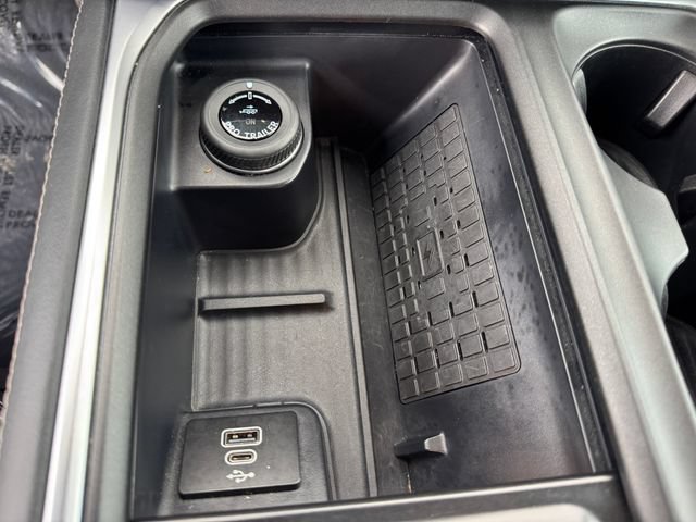 Certified 2025 Ford Expedition Max Platinum w/ Driver's Package AWD/4WD image 30
