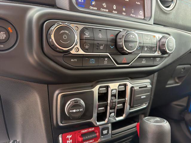 Used 2022 Jeep Wrangler Unlimited Rubicon 4xe w/ Cold Weather Group AWD/4WD image 25