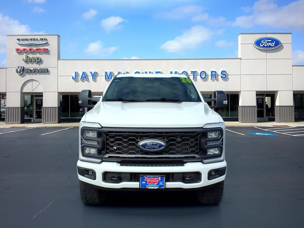 Certified 2024 Ford F350 Lariat w/ Tremor Off-Road Package AWD/4WD image 8