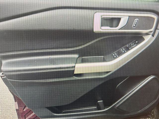 Certified 2023 Ford Explorer XLT w/ Equipment Group 202A image 14