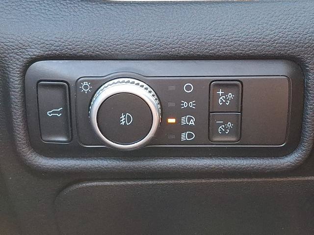 Certified 2023 Ford Explorer XLT w/ Equipment Group 202A AWD/4WD image 27