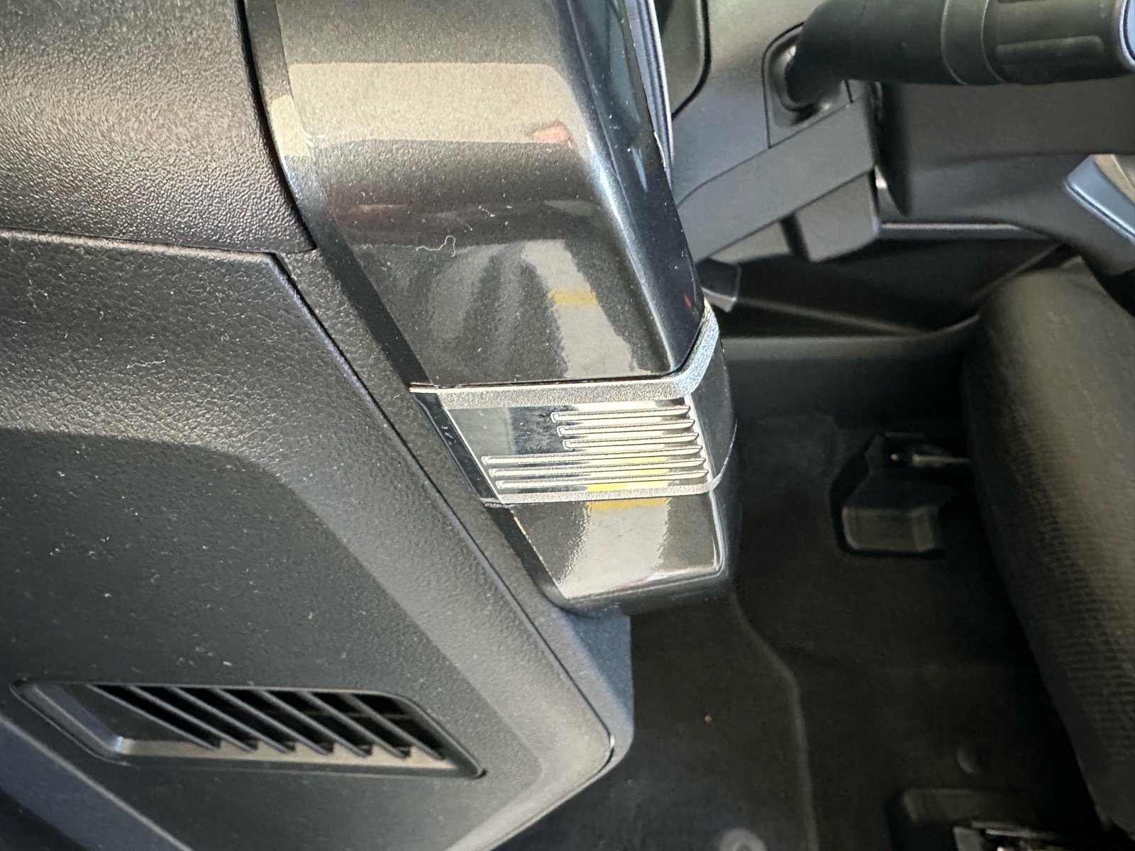 Certified 2023 Ford F150 XLT w/ Equipment Group 302A High image 30