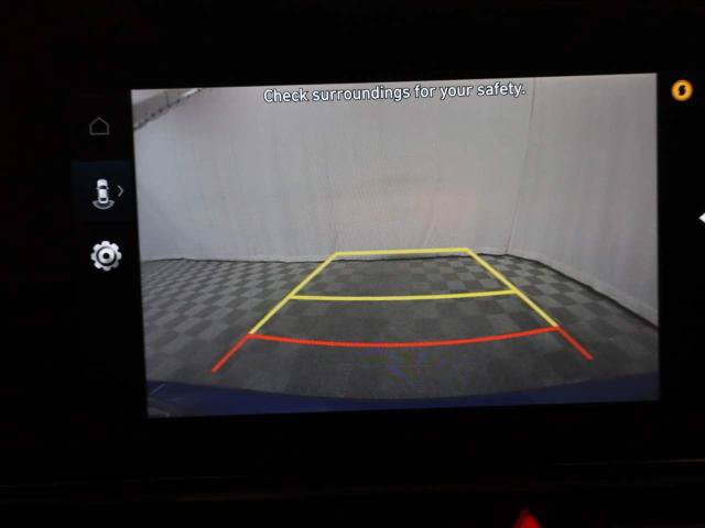 Used 2023 Hyundai Elantra SEL w/ Convenience Package FWD image 7