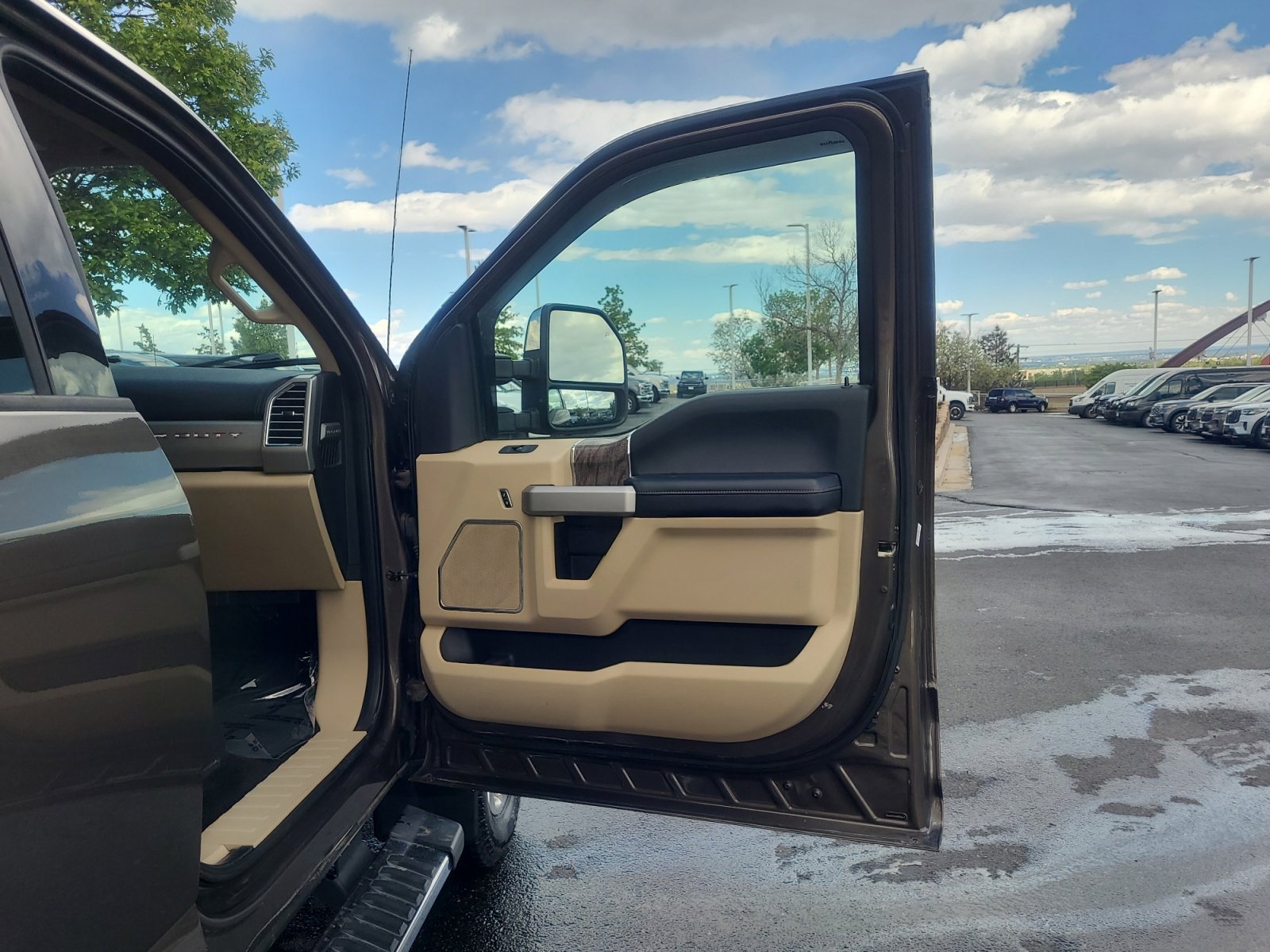 Certified 2017 Ford F250 Lariat w/ Chrome Package AWD/4WD image 16