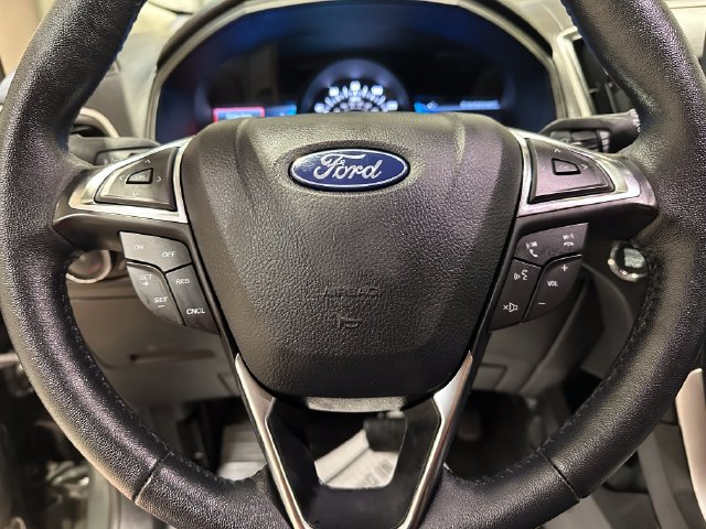 Certified 2024 Ford Edge SEL w/ Convenience Package AWD/4WD image 9