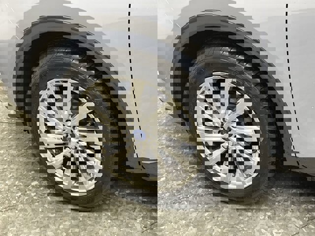 Certified 2022 Ford Escape Titanium w/ Titanium Elite Package image 32