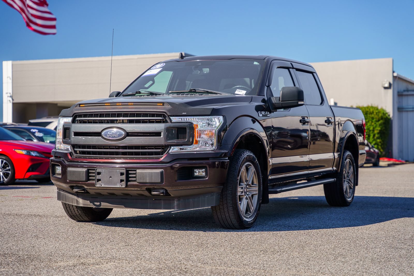 Certified 2020 Ford F150 XLT w/ Equipment Group 302A Luxury AWD/4WD image 3