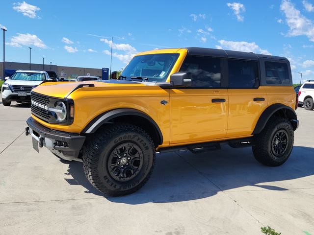 Certified 2022 Ford Bronco Wildtrak AWD/4WD image 4