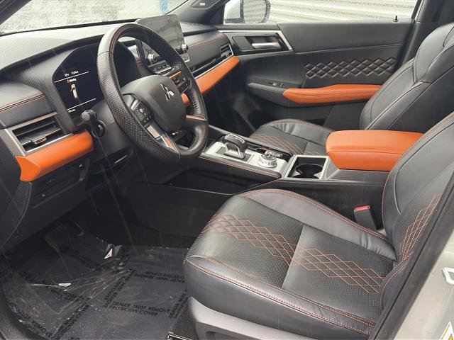 Used 2022 Mitsubishi Outlander SEL image 10