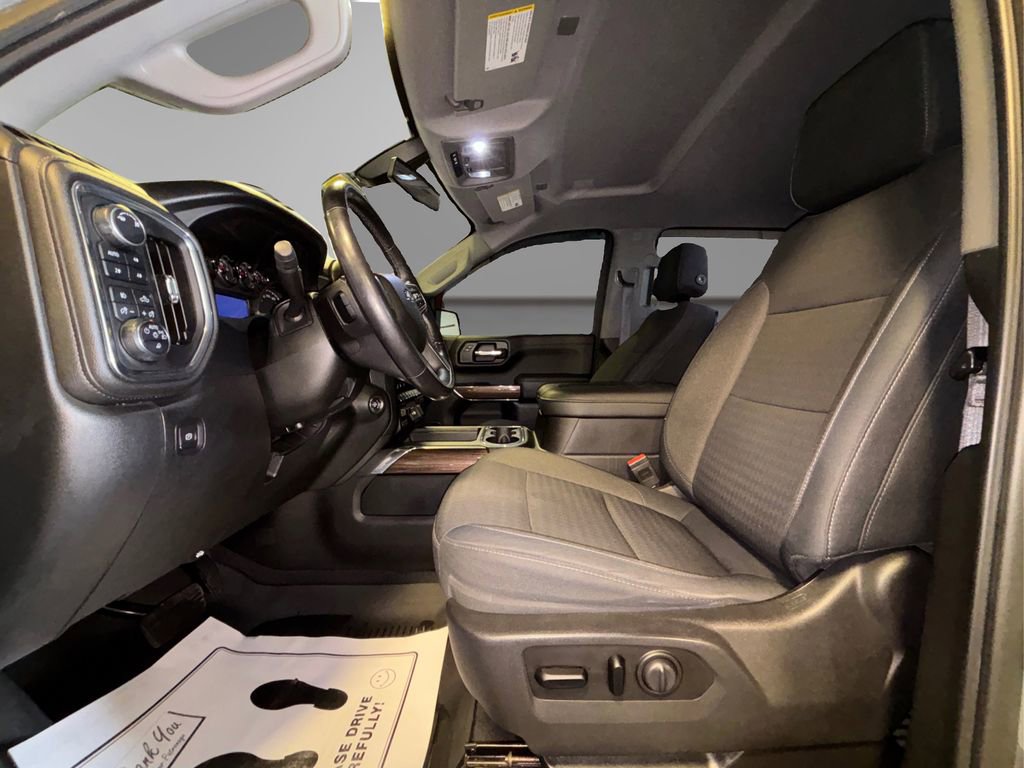Used 2019 Chevrolet Silverado 1500 RST AWD/4WD image 9