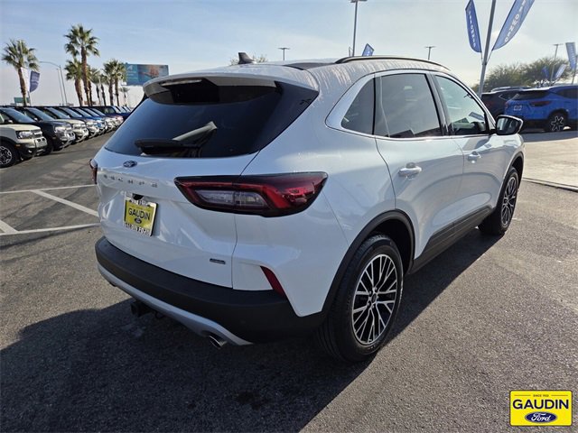 Certified 2025 Ford Escape PHEV w/ Class II Trailer Tow Package image 5