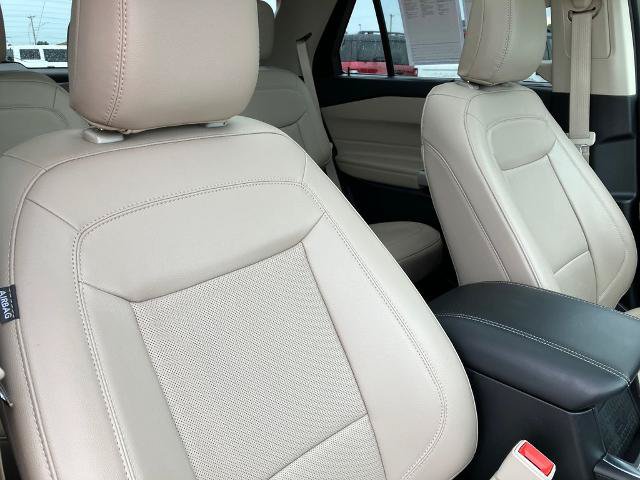 Certified 2024 Ford Explorer Limited w/ Limited Technology Package AWD/4WD image 26